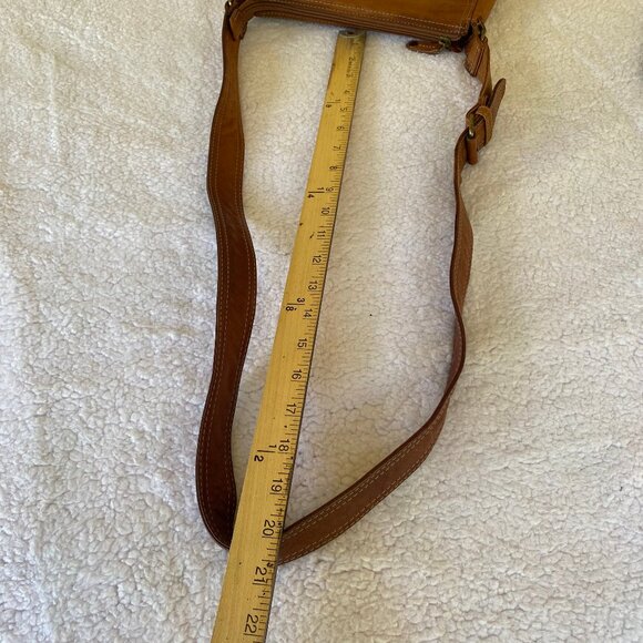 Vintage Fossil Genuine Leather Brown Cross Body Bag - Picture 5 of 14